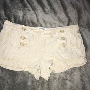 Express shorts size 8 cream khaki color